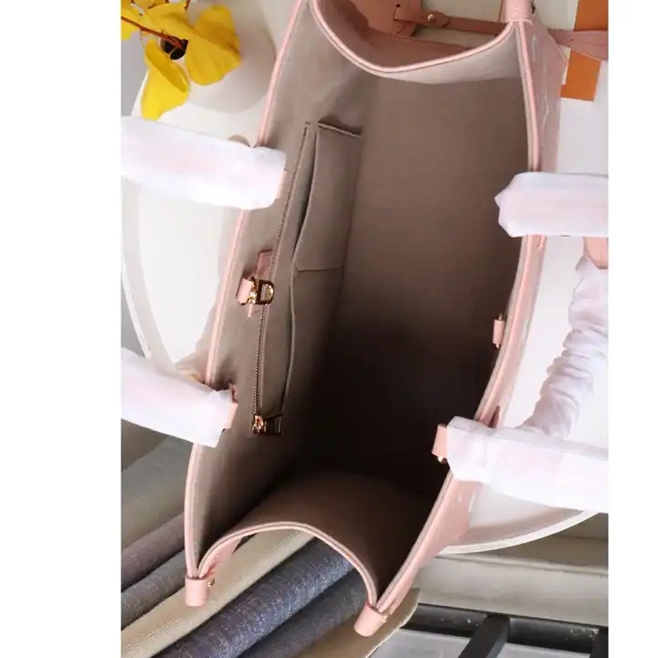 Bag LV 2212DJ0005 0515